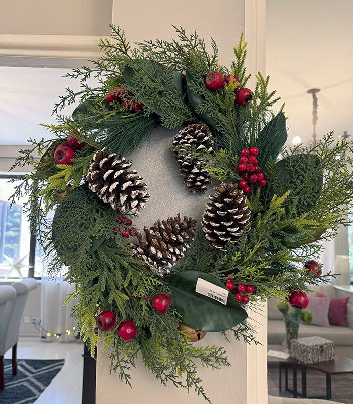Christmas Wreath Red Berry Branches palacina interiors